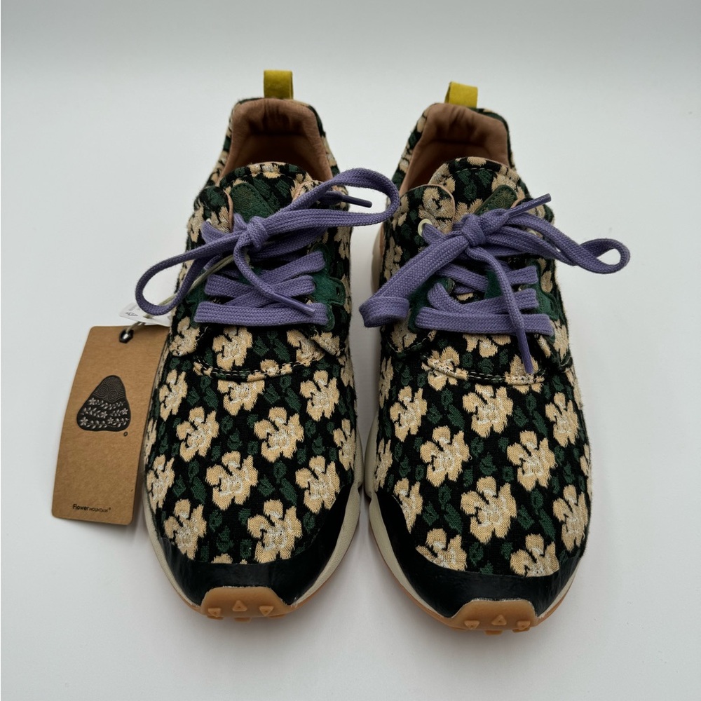 NWT Flower Mountain Pampas Sneaker Size 40 Free People